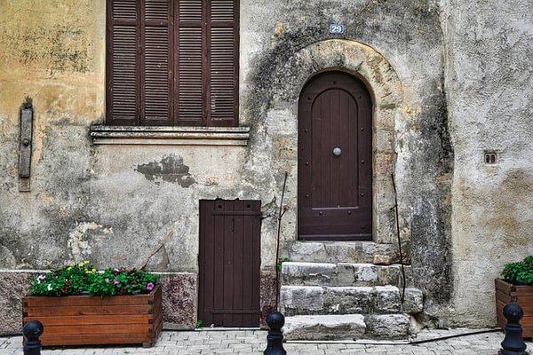 Découvrez les Trésors de nos Régions : Votre Guide de la Maison des Produits du Terroir et de la Gastronomie