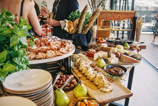 Découvrez les Saveurs Authentiques : Votre Traiteur Idéal dans les Landes et au Pays Basque
